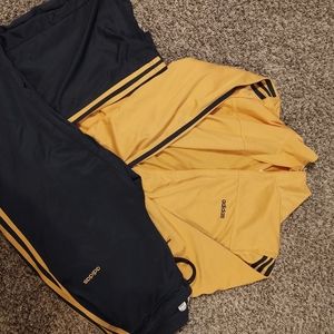 ADIDAS sweat suit